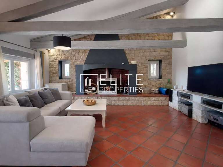 Maison Le Tignet - 3 chambres - 200m²