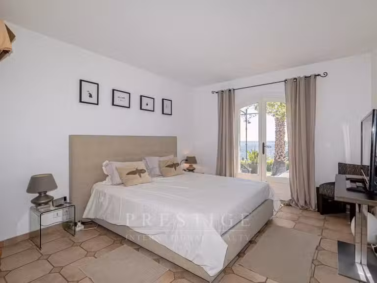 Maison Le Tignet - 4 chambres - 179m²