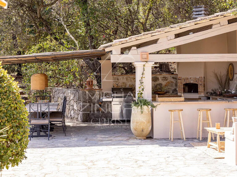 Villa Le Tignet - 4 bedrooms - 220m²