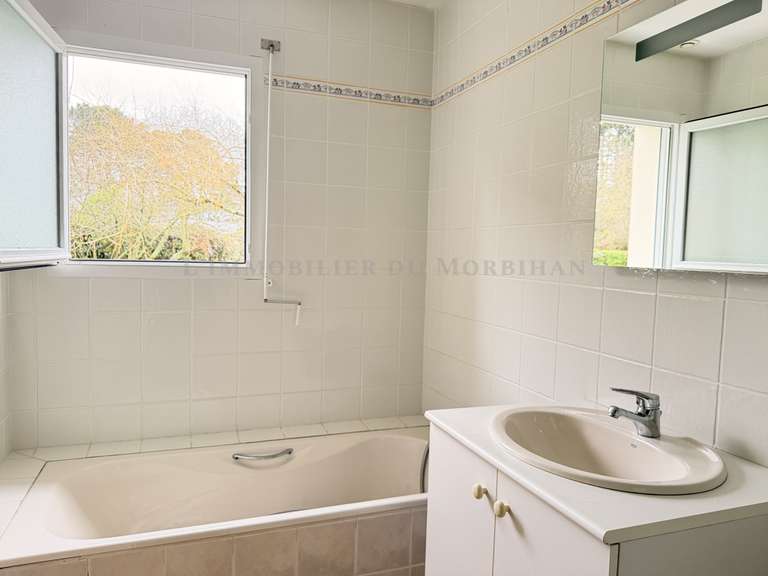 Maison Le Tour-du-Parc - 6 chambres - 200m²