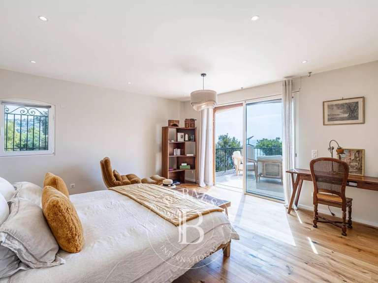 Villa Le trayas - 6 chambres - 450m²