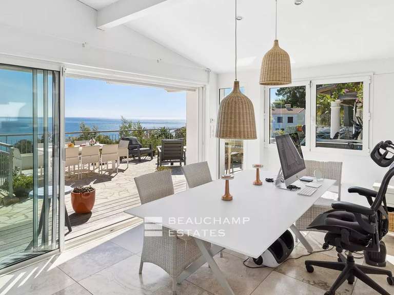 Villa avec Vue sur mer Le trayas - 3 chambres - 175m²