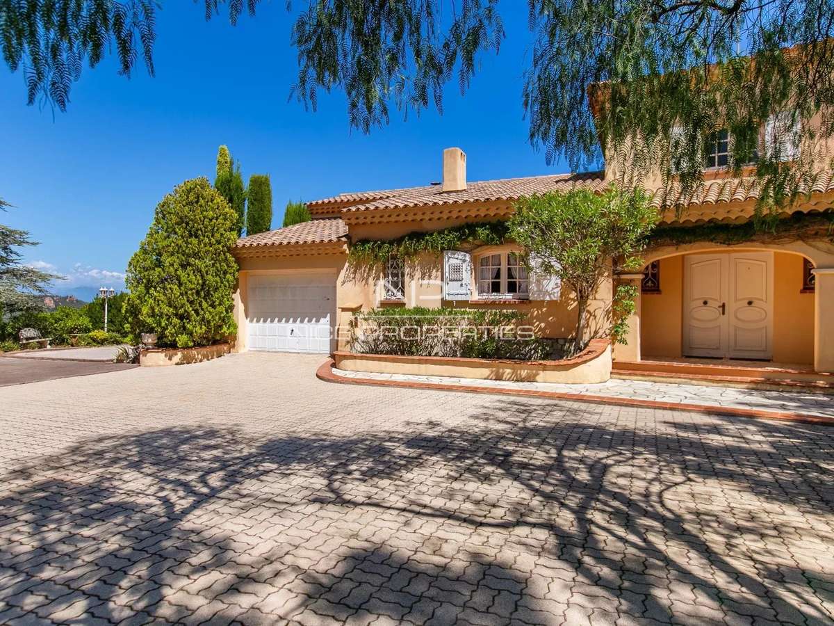 Villa Le trayas