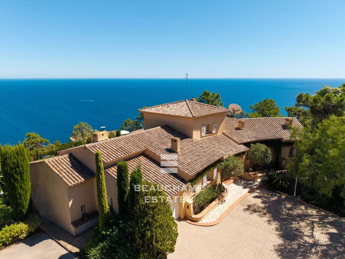 Villa Le trayas