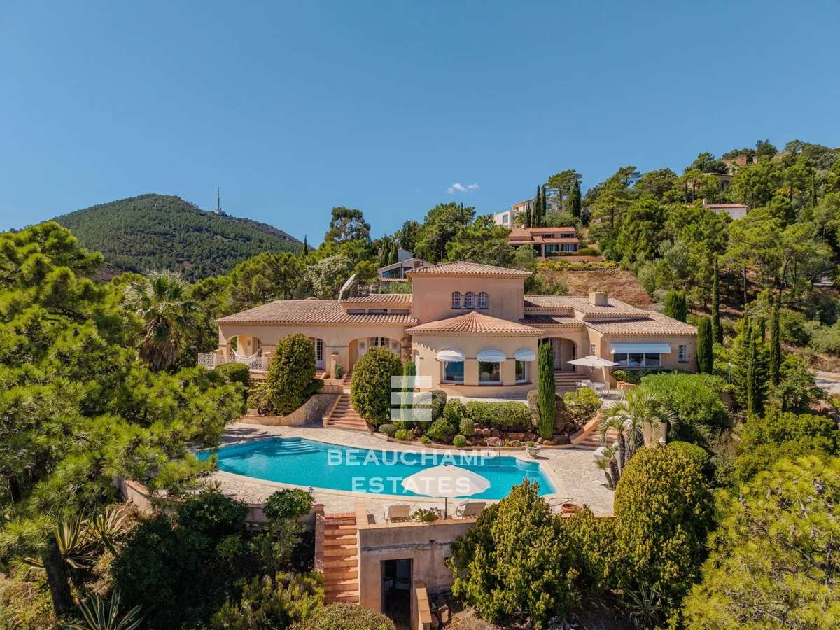 Villa Le trayas