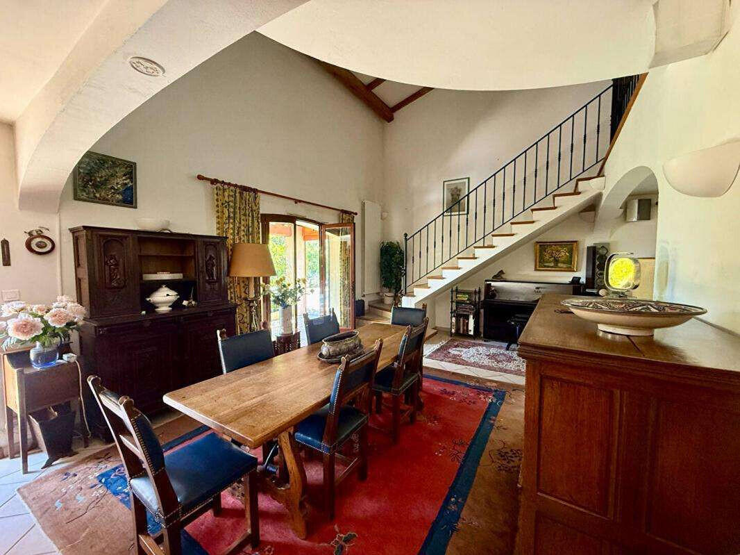 House Le Val