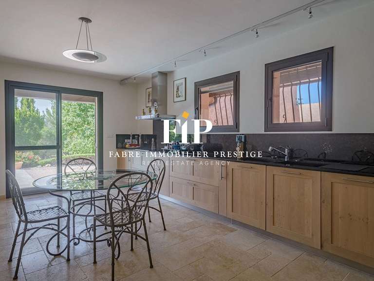 Propriété Le Val - 5 chambres - 300m²