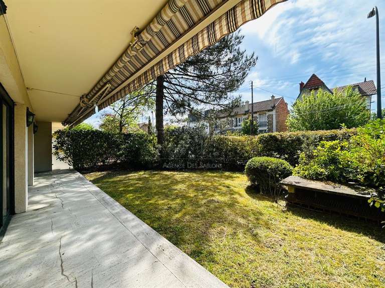 Apartment Le Vésinet - 3 bedrooms - 116m²