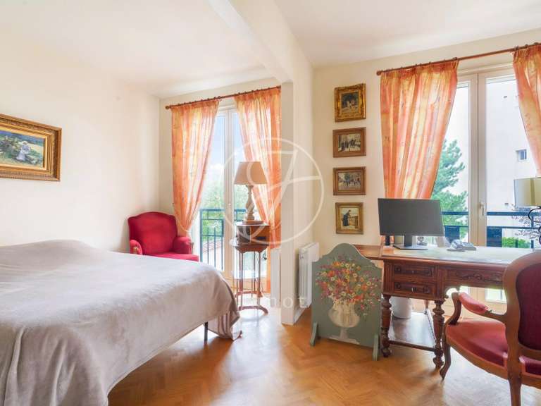 Appartement Le Vésinet - 3 chambres - 144m²