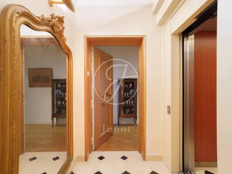 Apartment Le Vésinet - 3 bedrooms - 144m²