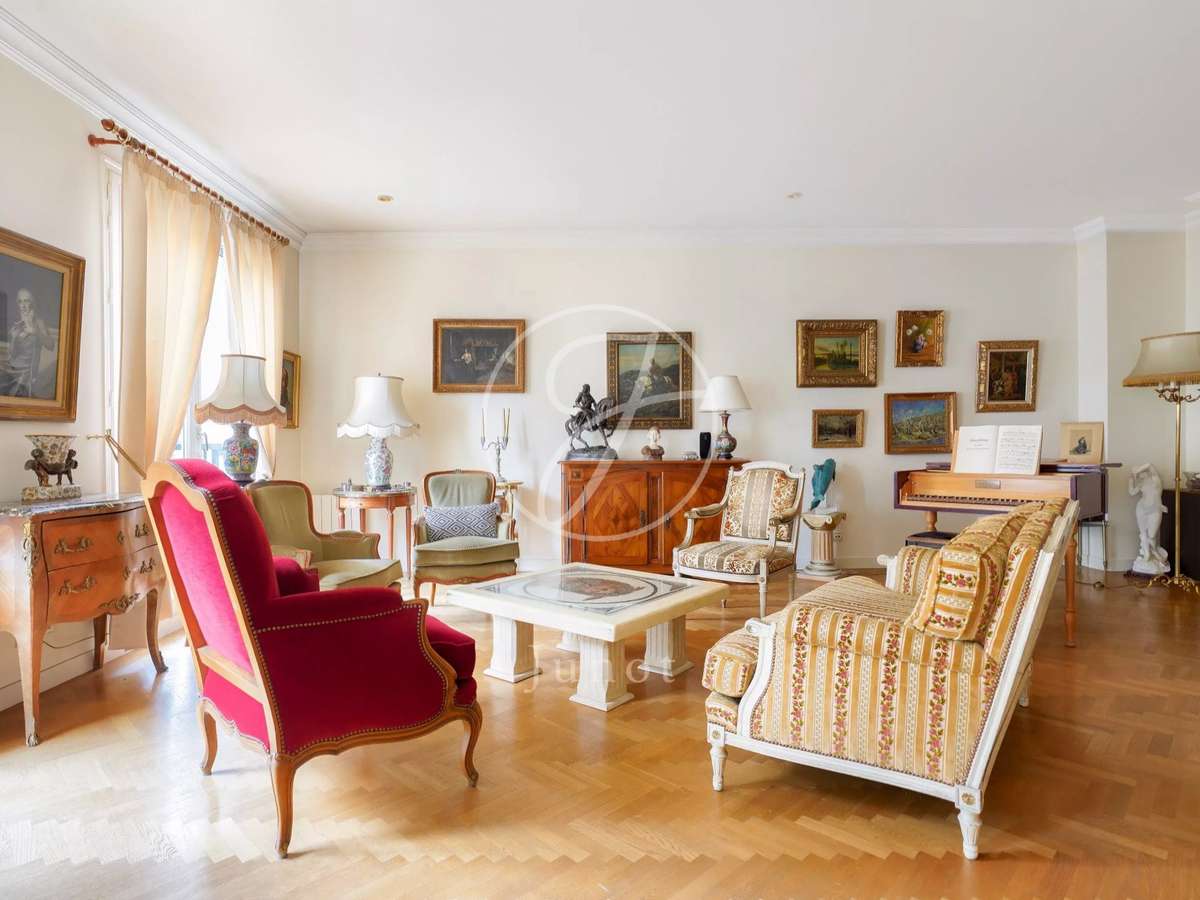 Apartment Le Vésinet