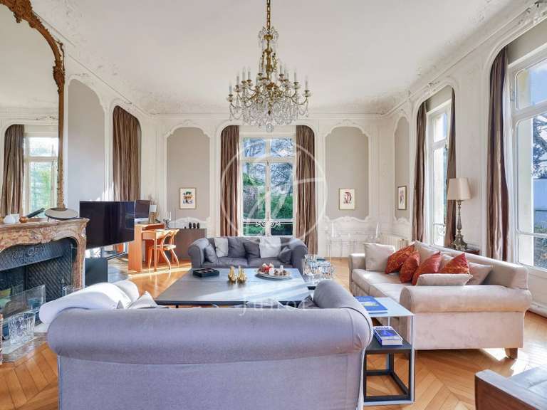 Appartement Le Vésinet - 5 chambres - 244m²