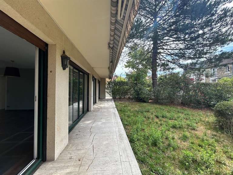 Apartment Le Vésinet - 3 bedrooms - 116m²