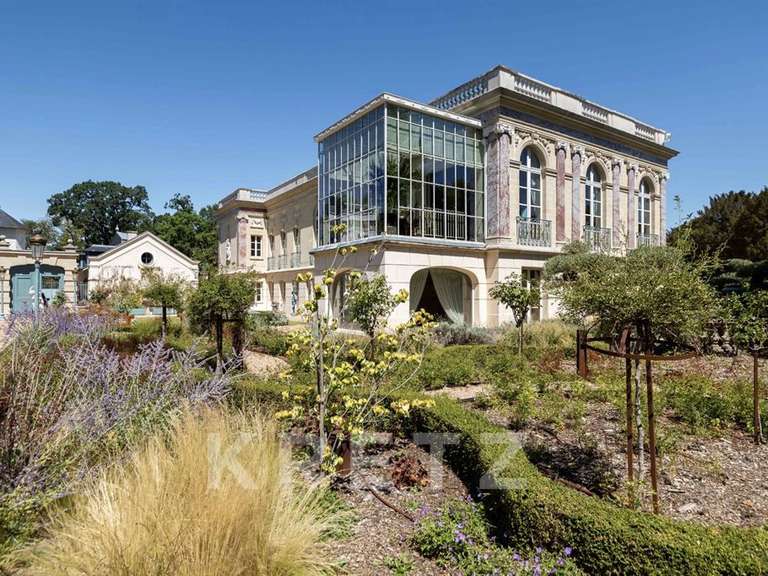 Mansion Le Vésinet - 8 bedrooms - 2000m²
