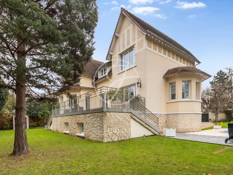 Maison Le Vésinet - 5 chambres - 267m²