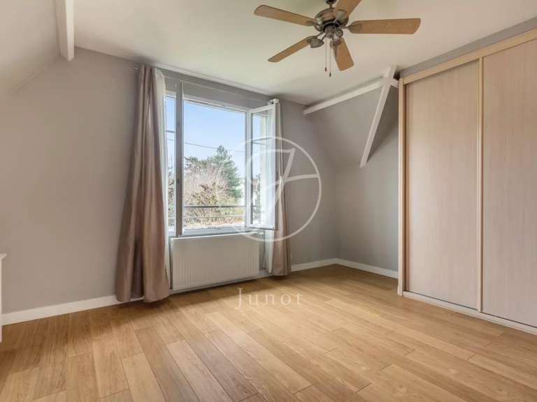 Maison Le Vésinet - 5 chambres - 267m²