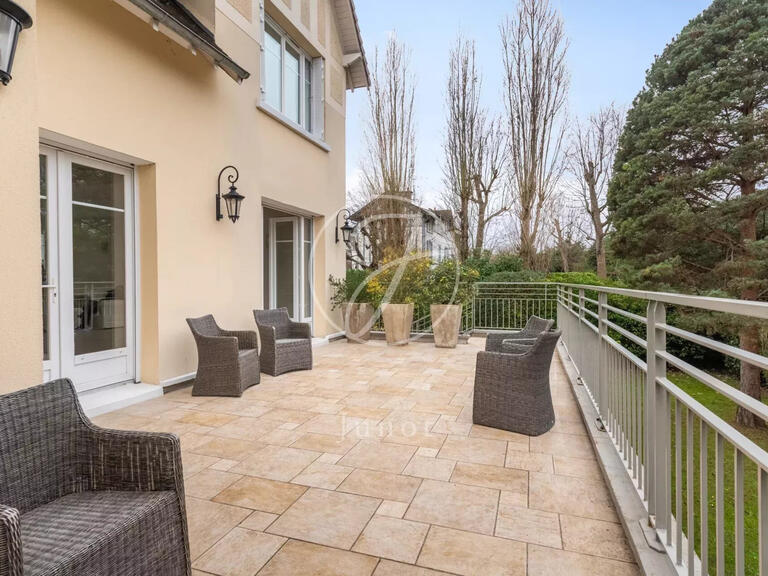 Maison Le Vésinet - 5 chambres - 267m²