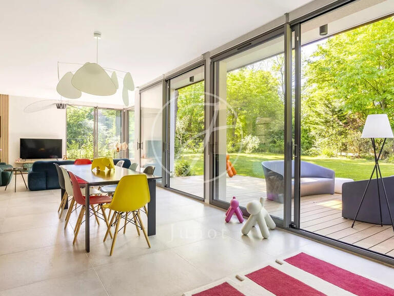 Maison Le Vésinet - 5 chambres - 201m²