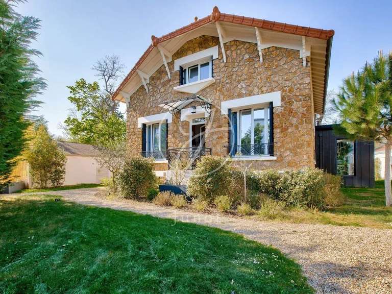 Maison Le Vésinet - 6 chambres - 298m²