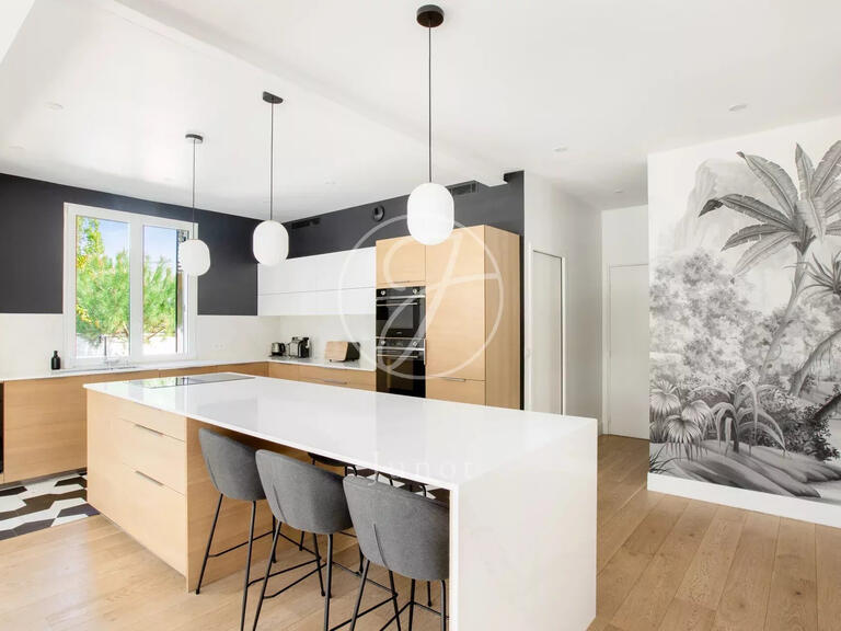 Maison Le Vésinet - 6 chambres - 298m²