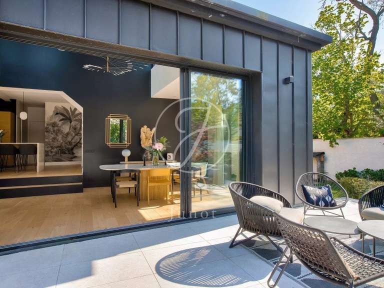 Maison Le Vésinet - 6 chambres - 298m²