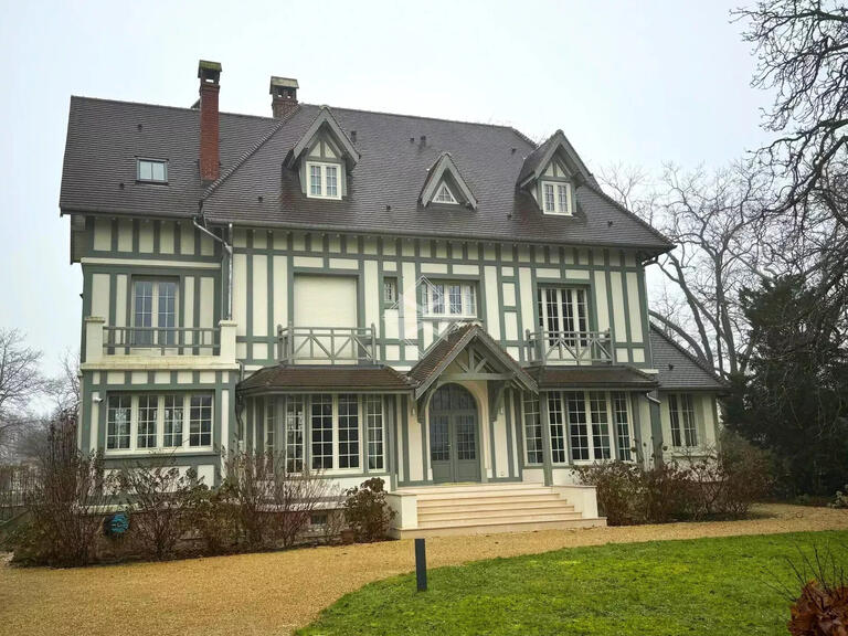 House Le Vésinet - 5 bedrooms - 384m²