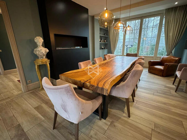 House Le Vésinet - 5 bedrooms - 384m²