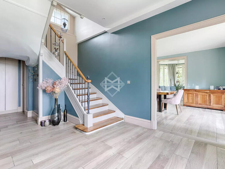 House Le Vésinet - 5 bedrooms - 384m²