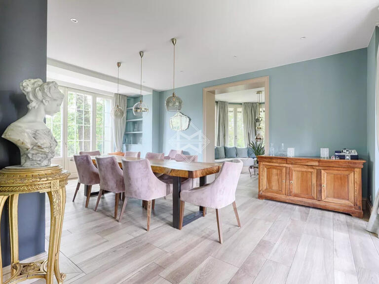 House Le Vésinet - 5 bedrooms - 384m²