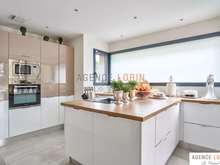 Maison Le Vésinet - 5 chambres - 270m²