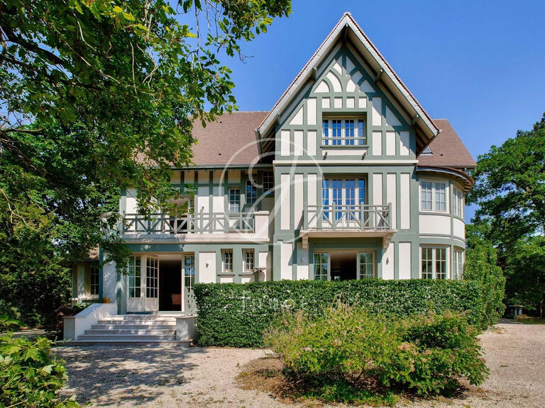 House Le Vésinet - 5 bedrooms - 384m²