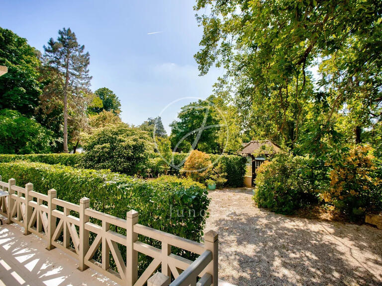 Maison Le Vésinet - 5 chambres - 384m²