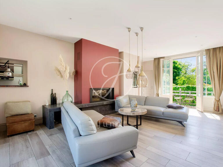 House Le Vésinet - 5 bedrooms - 384m²