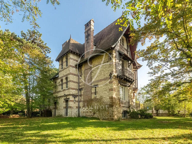 Maison Le Vésinet - 9 chambres - 258m²