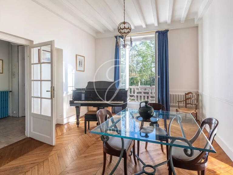 Maison Le Vésinet - 9 chambres - 258m²
