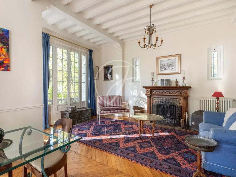 Maison Le Vésinet - 9 chambres - 258m²