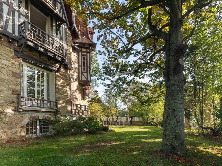 Maison Le Vésinet - 9 chambres - 258m²