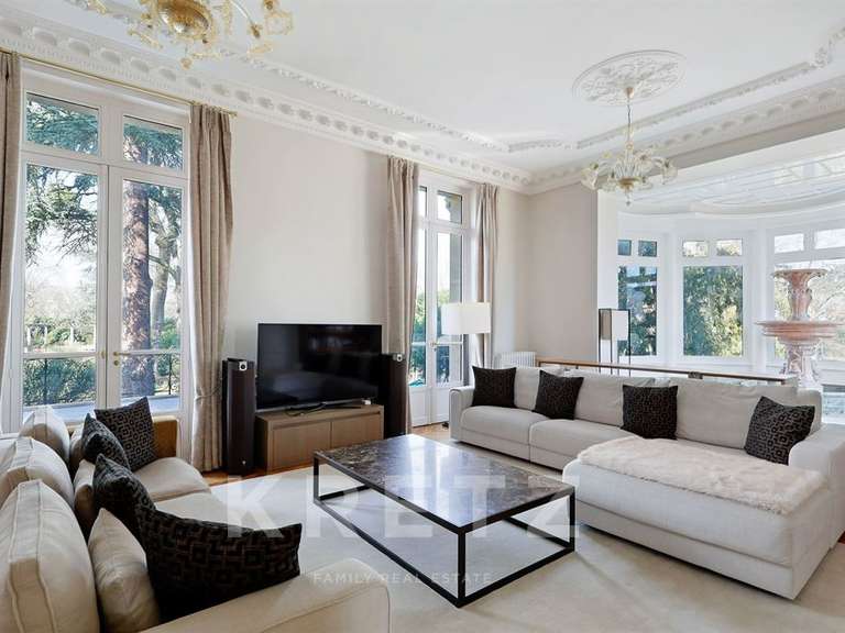 Maison Le Vésinet - 10 chambres - 826m²
