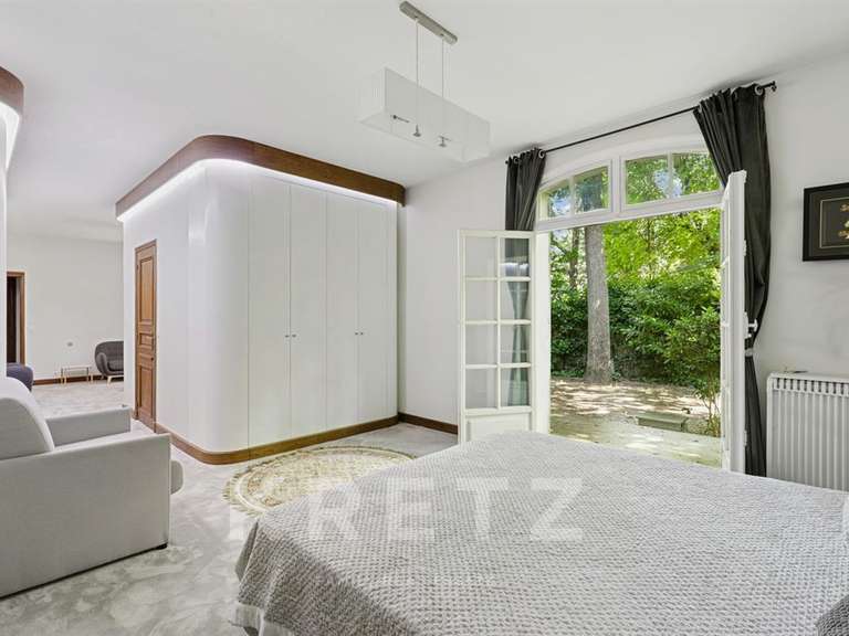 Maison Le Vésinet - 10 chambres - 420m²