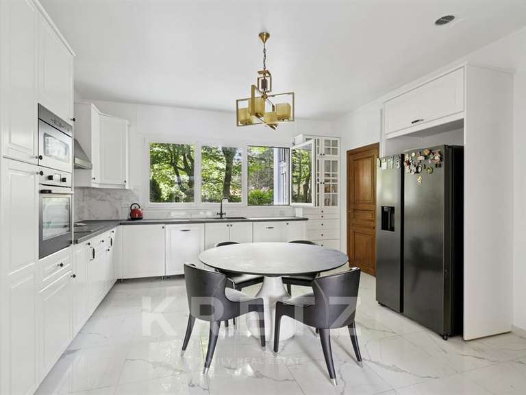 Maison Le Vésinet - 10 chambres - 420m²