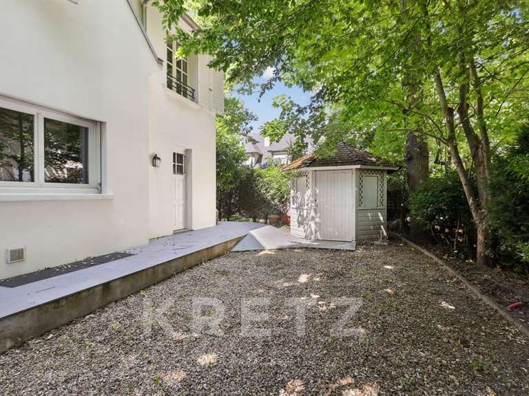 Maison Le Vésinet - 10 chambres - 420m²