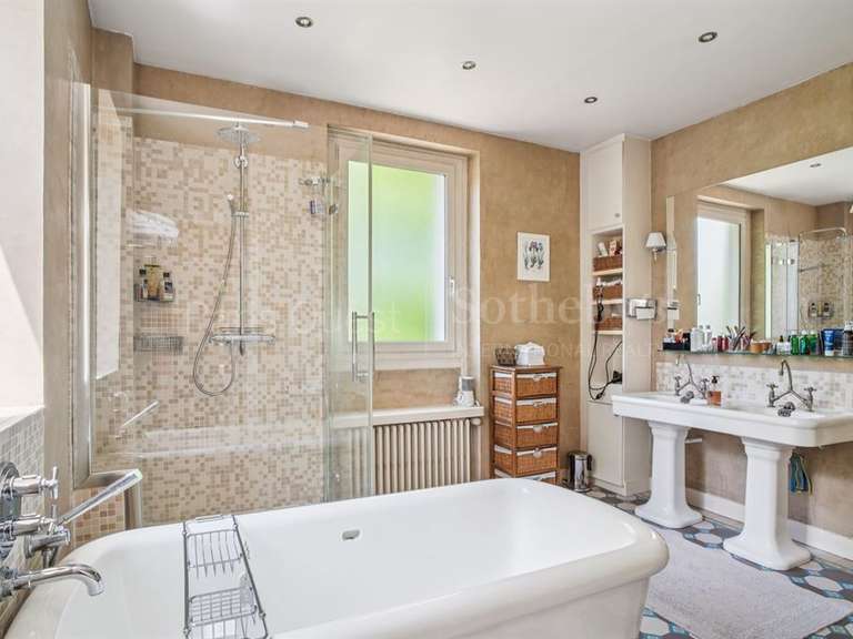 House Le Vésinet - 5 bedrooms - 354m²