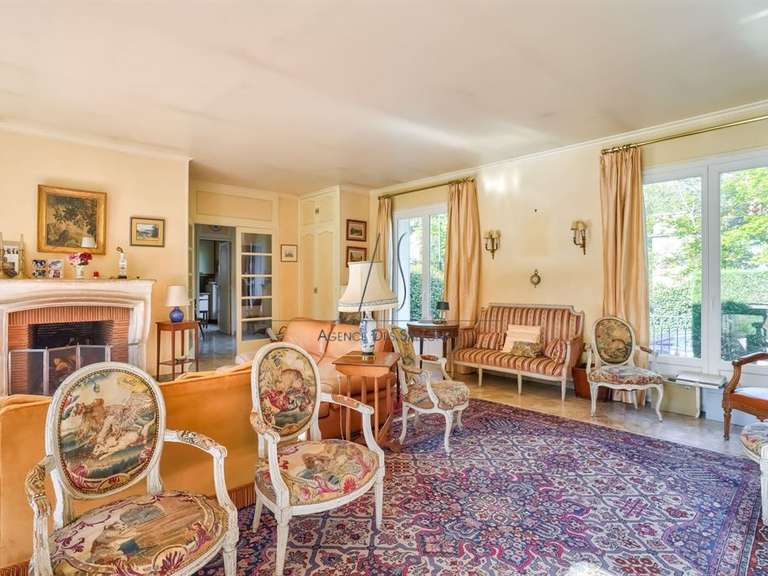 House Le Vésinet - 3 bedrooms - 150m²