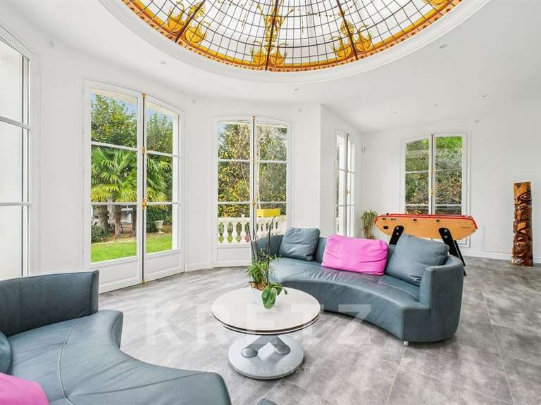 House Le Vésinet - 8 bedrooms - 536m²