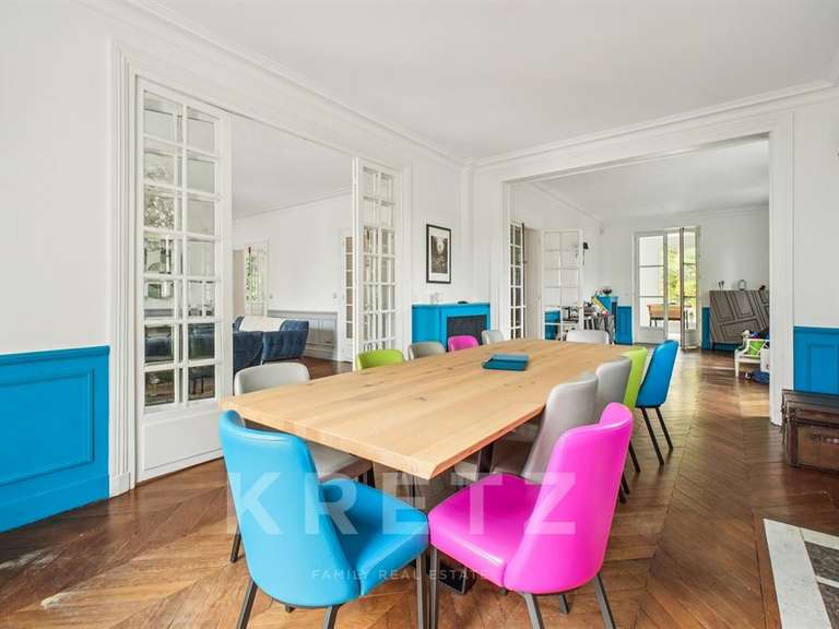 House Le Vésinet - 8 bedrooms - 536m²
