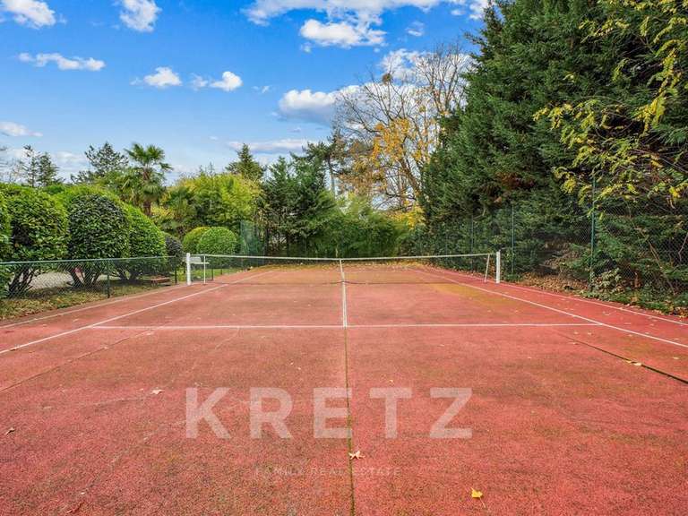 House Le Vésinet - 8 bedrooms - 536m²