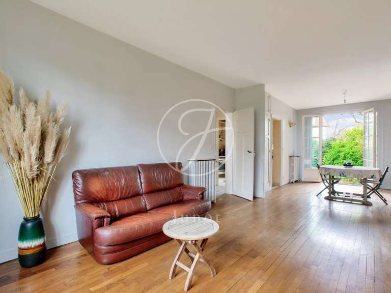 House Le Vésinet - 4 bedrooms - 162m²