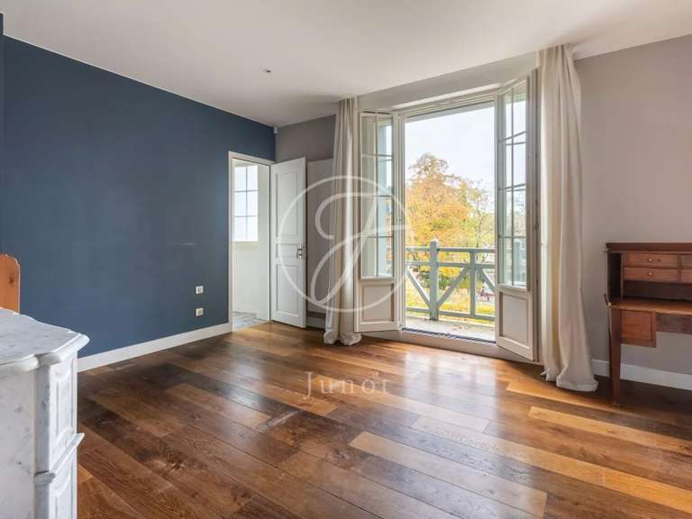 Maison Le Vésinet - 5 chambres - 384m²