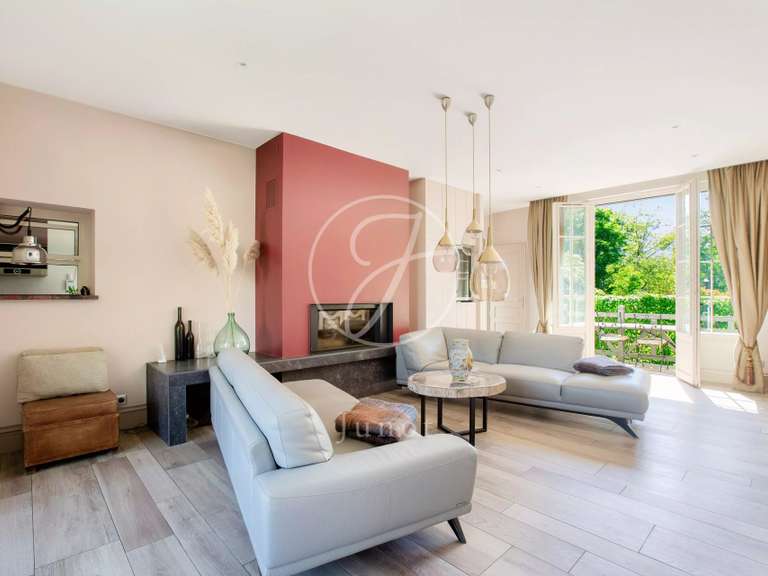 Maison Le Vésinet - 5 chambres - 384m²