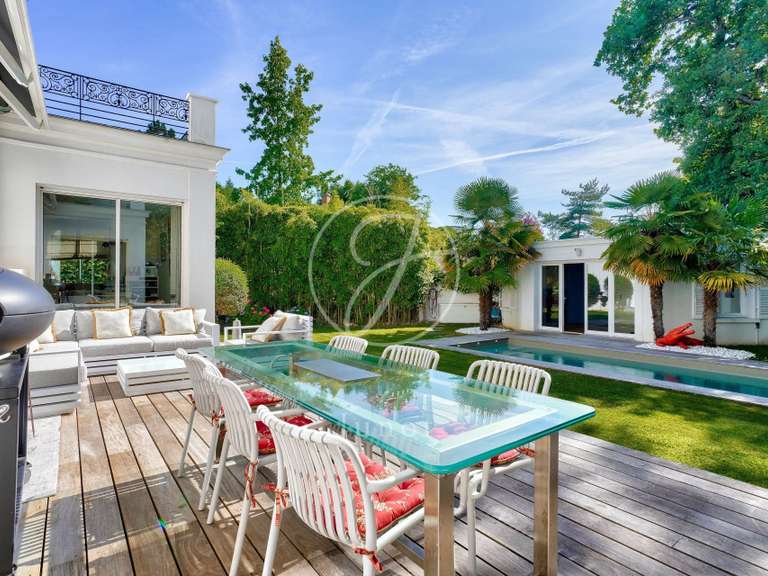 House Le Vésinet - 5 bedrooms - 405m²